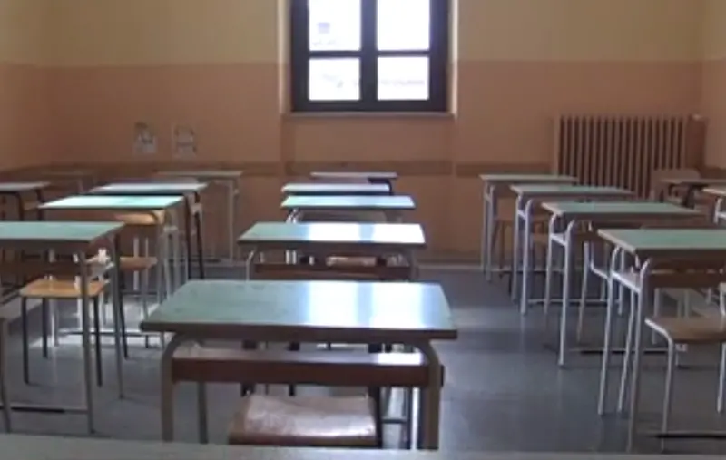 Edilizia scolastica, al Sud solo il 35% degli istituti ha l’agibilità. Spicca Cosenza per l’adeguamento sismico\n