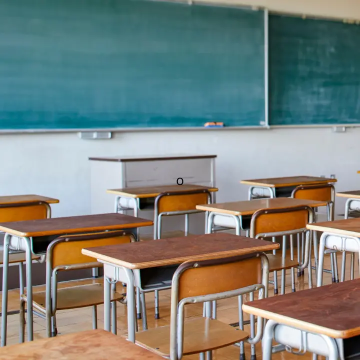 Edilizia scolastica, al Sud solo il 35% degli istituti ha l’agibilità. Spicca Cosenza per l’adeguamento sismico