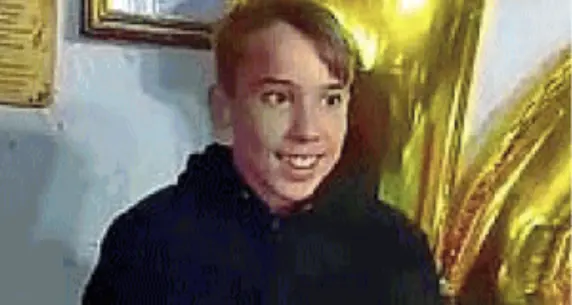 Tragedia a Latina, 14enne\u00A0si toglie la vita dopo anni di\u00A0bullismo: «Lo chiamavano \"Nino D'Angelo\" e \"Paoletta\"»\n