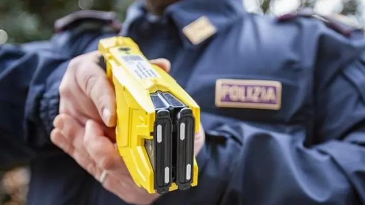 Reggio Emilia, bloccato con il taser: morto 41enne