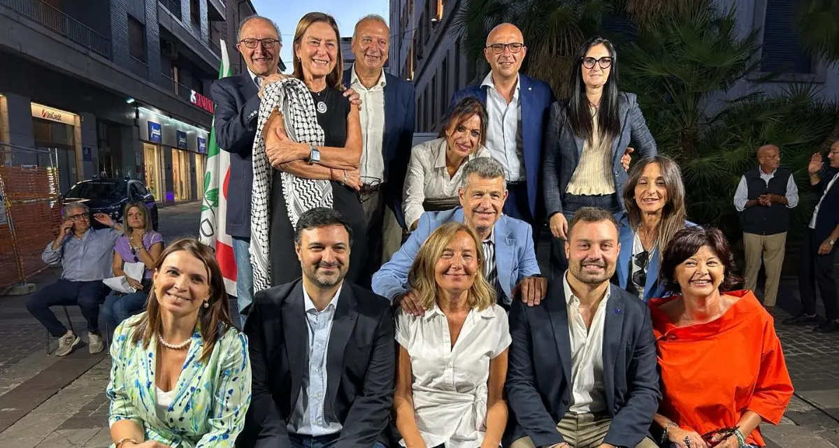 Cosenza, il Pd suona la carica: «Batteremo Occhiuto e la sua finta idea di Calabria»\n