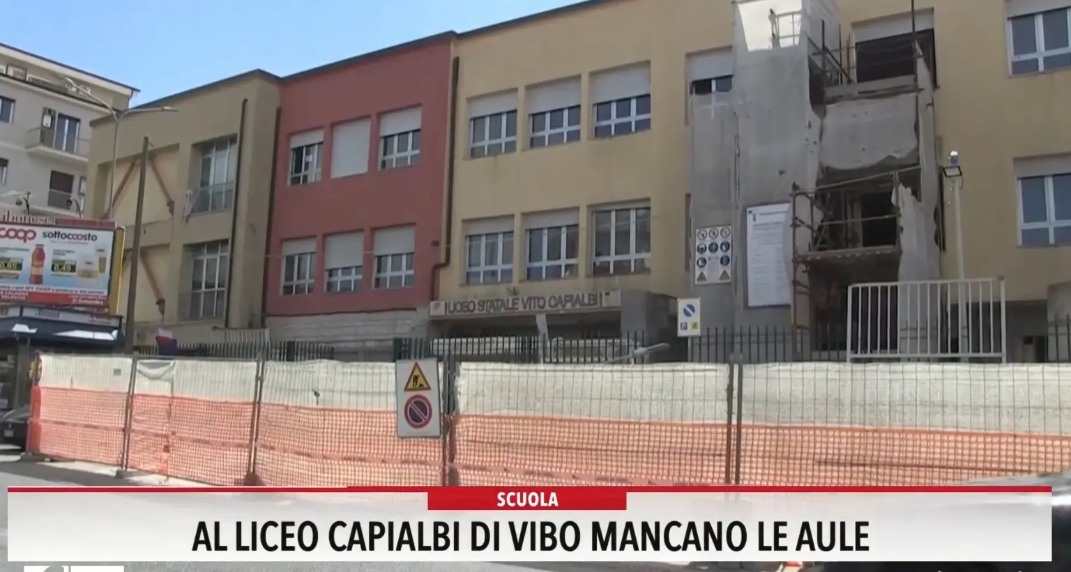 Al liceo Capialbi di Vibo mancano le aule
