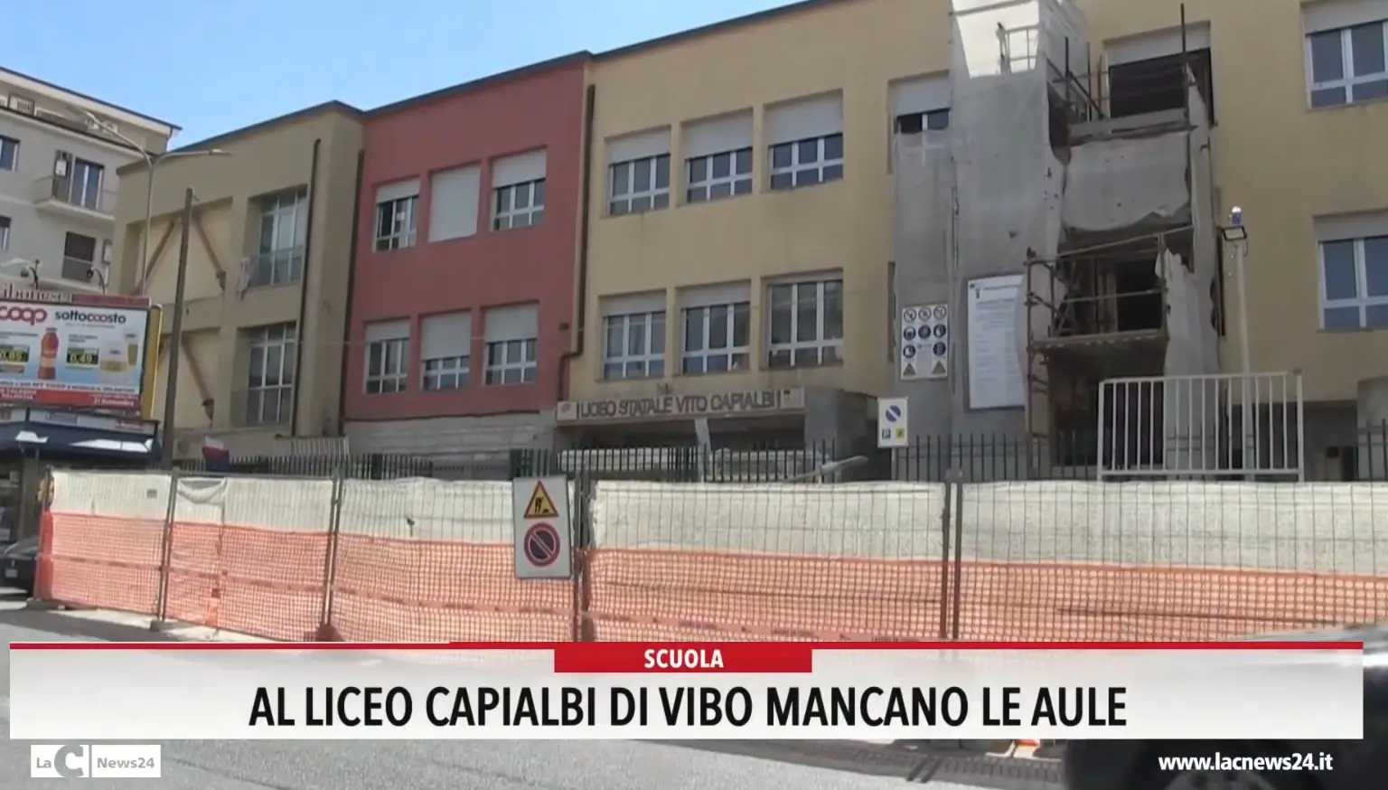 Al liceo Capialbi di Vibo mancano le aule
