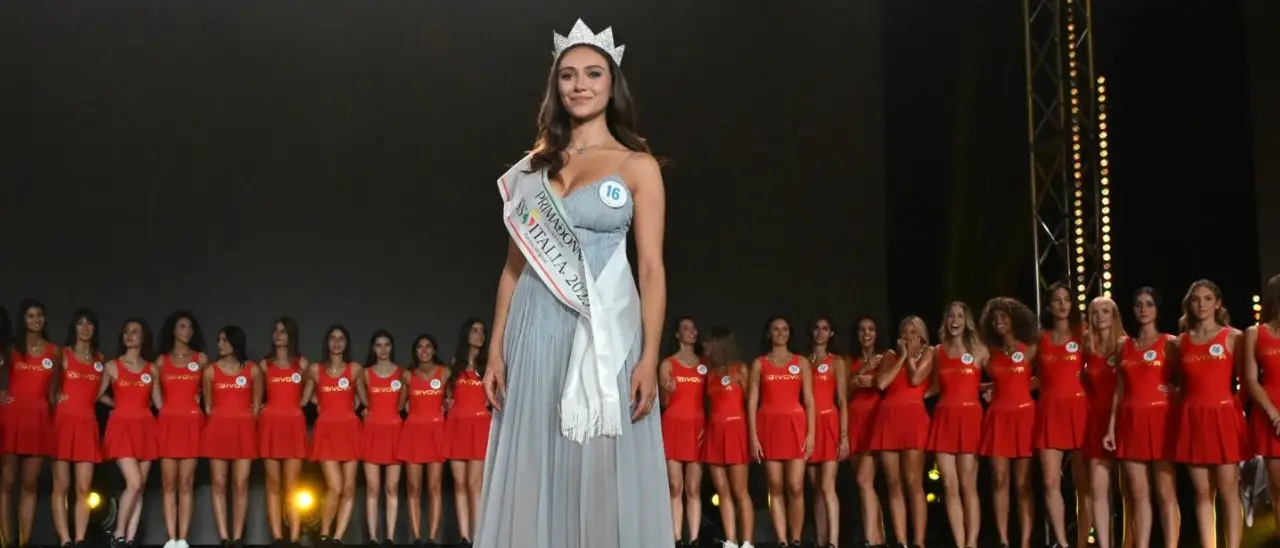 Miss Italia 2025 è Katia Buchicchio:\u00A0la “prima volta” della Basilicata\u00A0\n