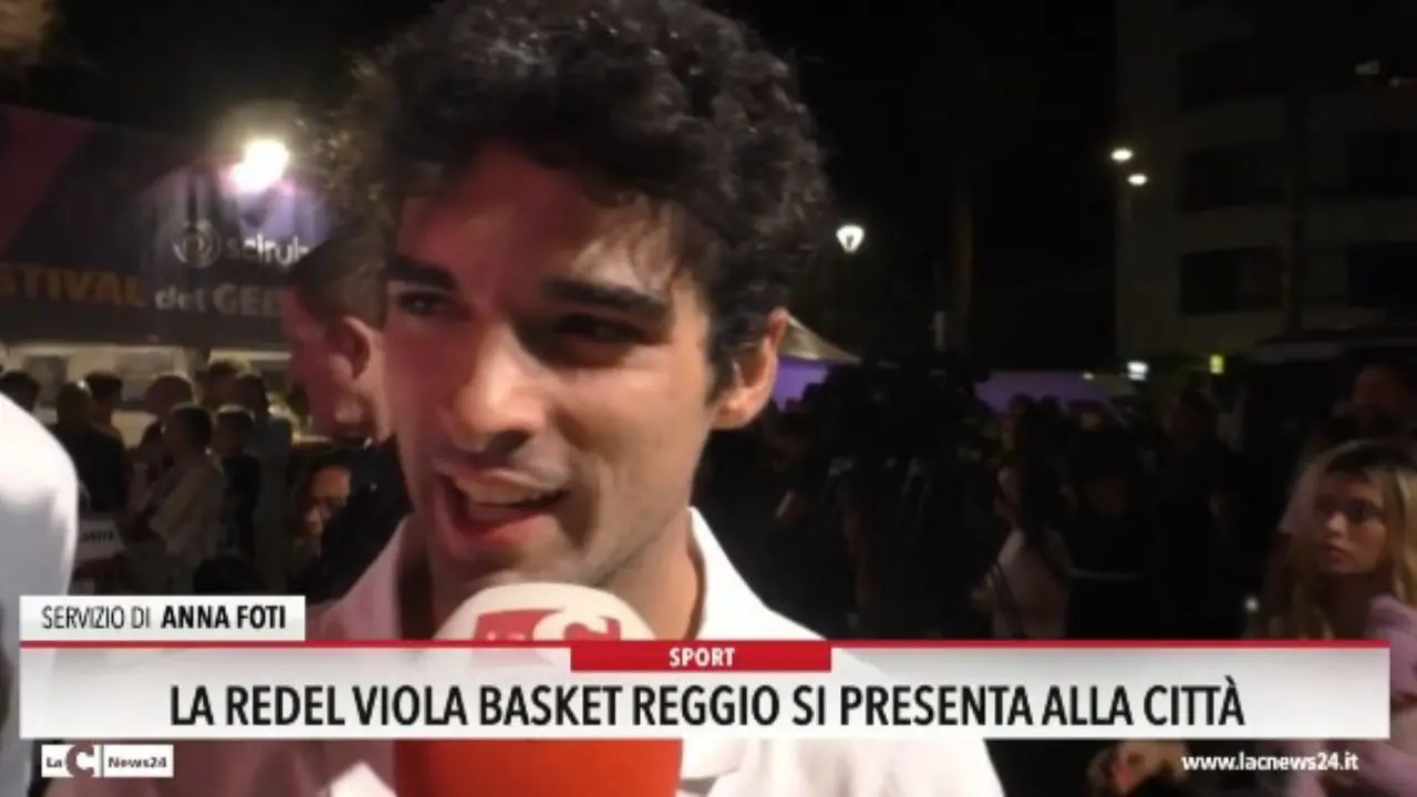 La Redel Viola Basket Reggio si presenta alla città