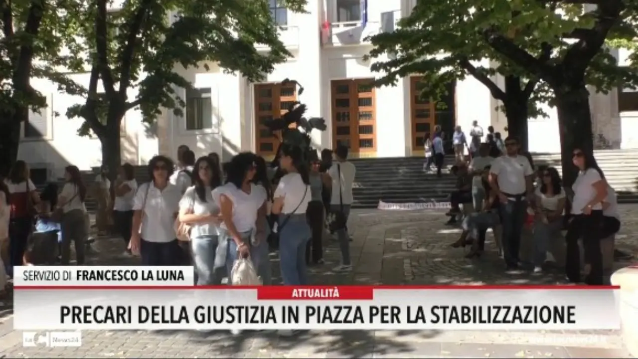 Precari della giustizia in piazza per la stabilizzazione