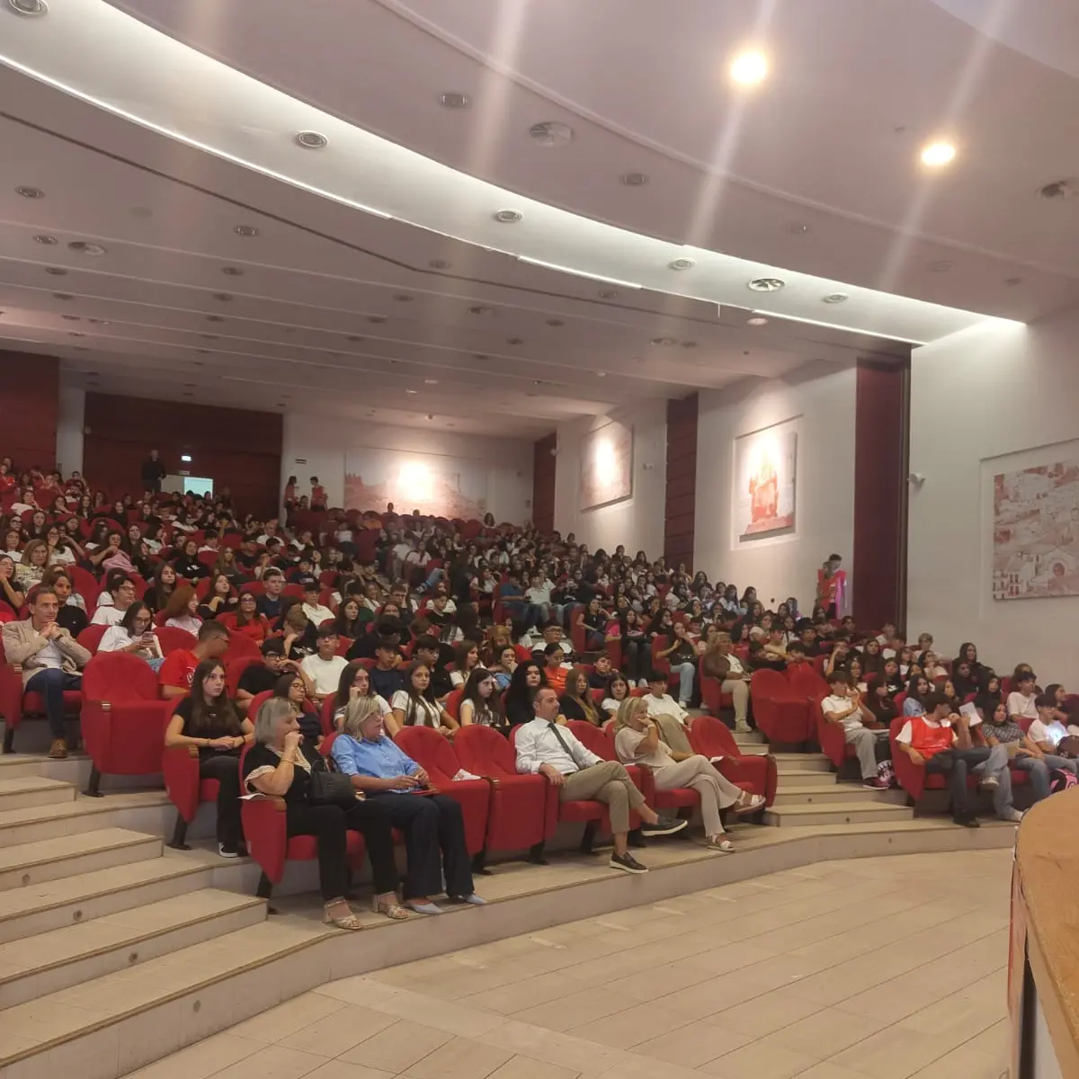 Cosenza,\u00A0il Telesio riparte con il Professore Daniele\u00A0Castrizio\n