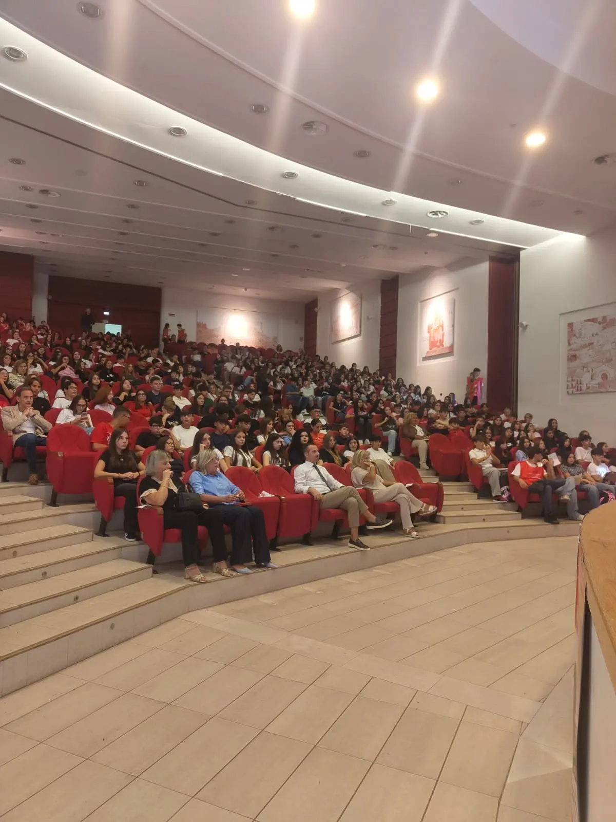 Cosenza,\u00A0il Telesio riparte con il Professore Daniele\u00A0Castrizio\n