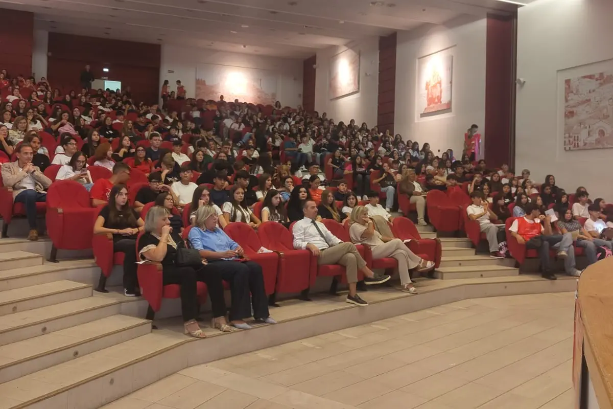 I presenti alla Lectio Magistralis del Professore Daniele Castrizio