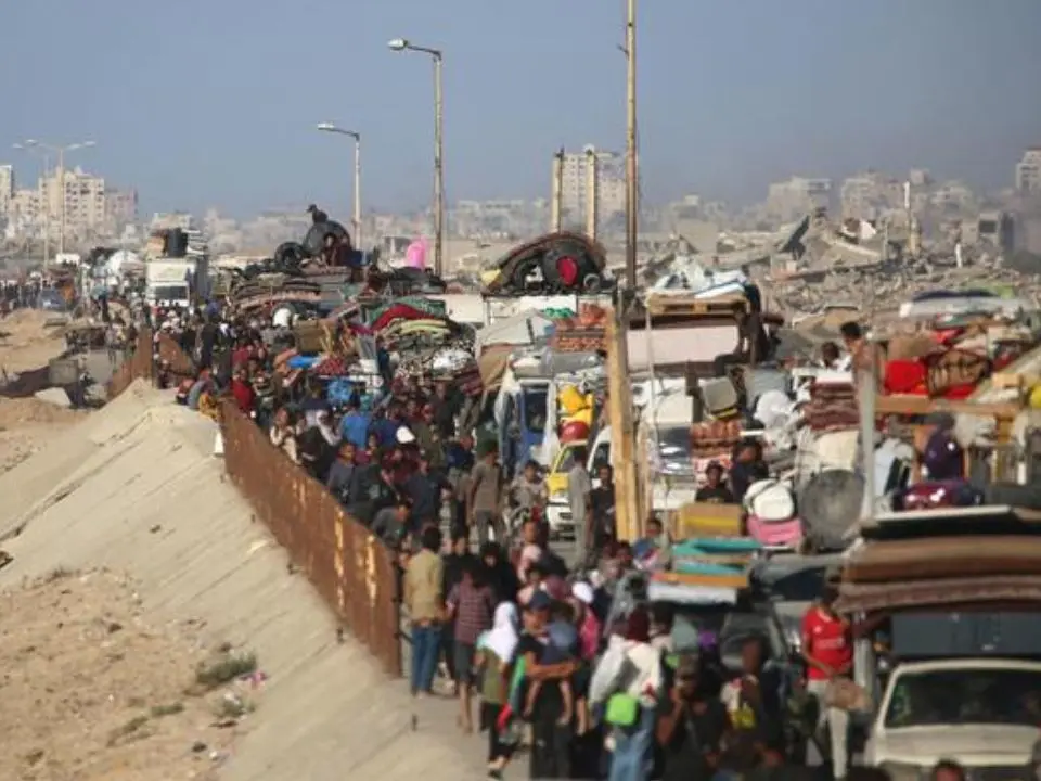 Medio Oriente, iniziata la fuga da Gaza: 400mila palestinesi sono scappati dalla città