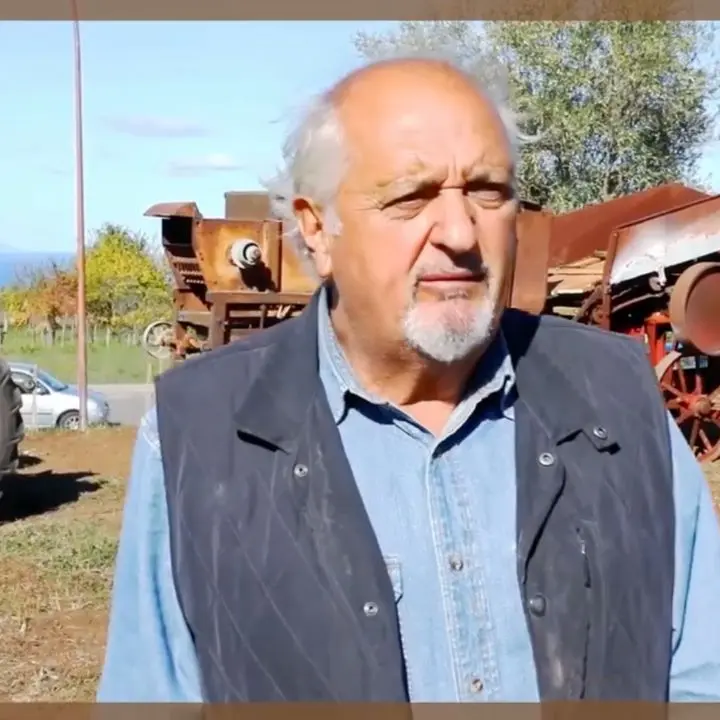 Addio ad Alfonso Rombolà, fondatore delle omonime cantine. Il cordoglio dell’editore di LaC Maduli: «È stato un grande calabrese»\n