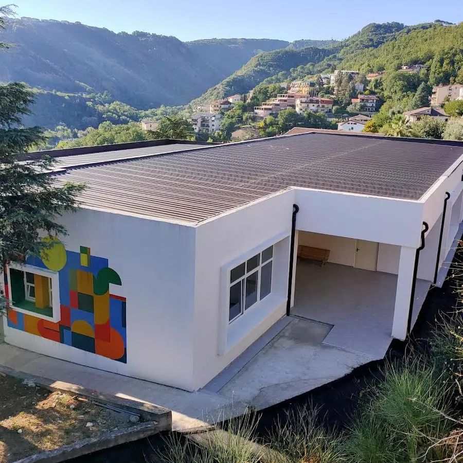 Riapre l’Istituto Comprensivo Carolei-Dipignano di Vadue: spazi ampi e aule luminose