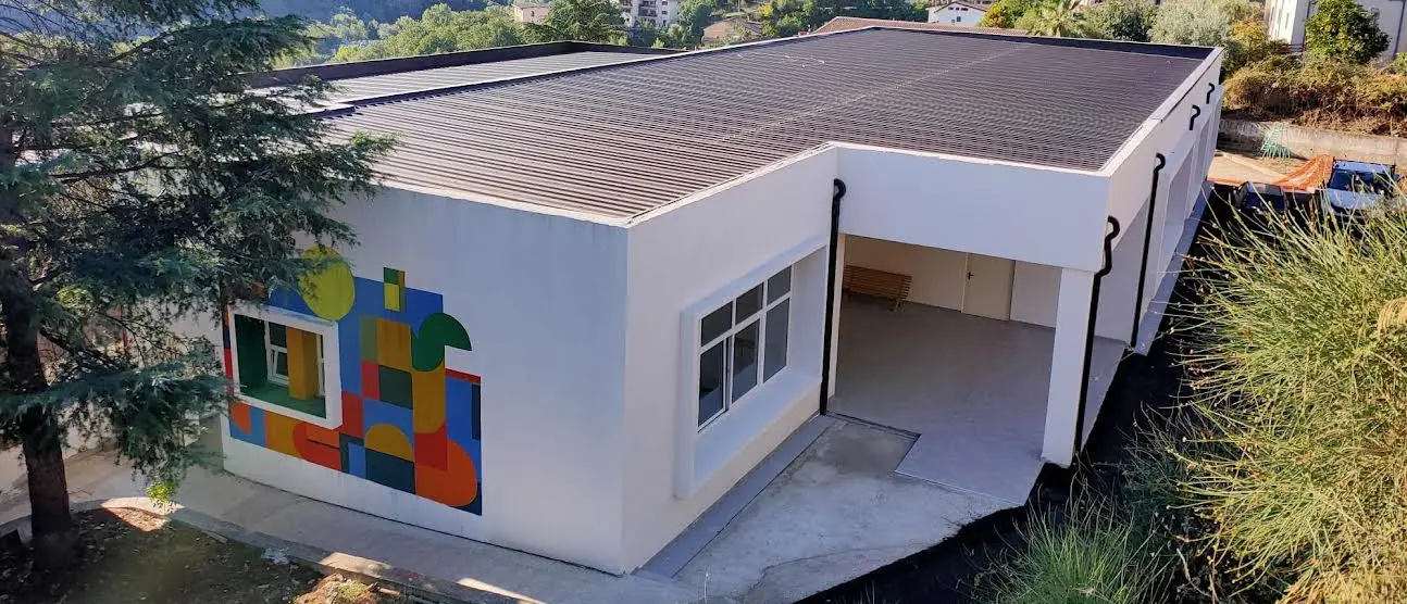 Riapre l’Istituto Comprensivo Carolei-Dipignano di Vadue: spazi ampi e aule luminose