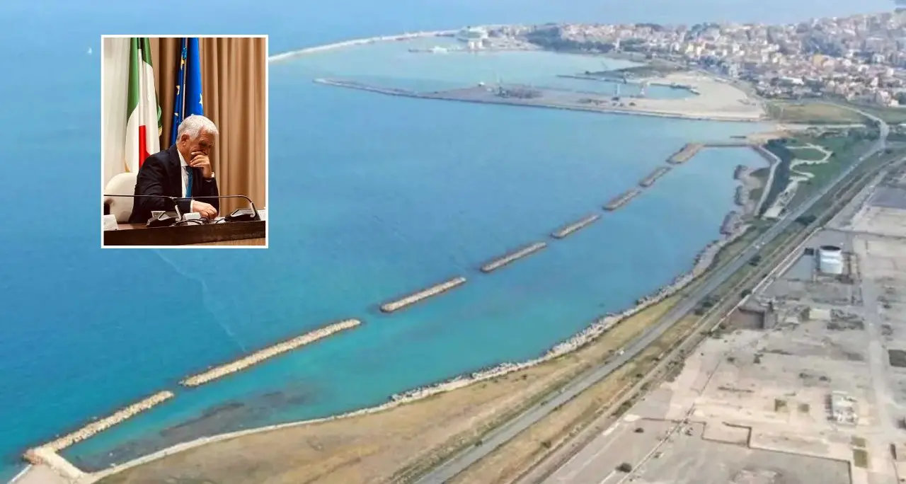 Il commissario per il Sin di Crotone lascia la Calabria: «Due anni storici, dopo 25 anni la bonifica è iniziata»\n