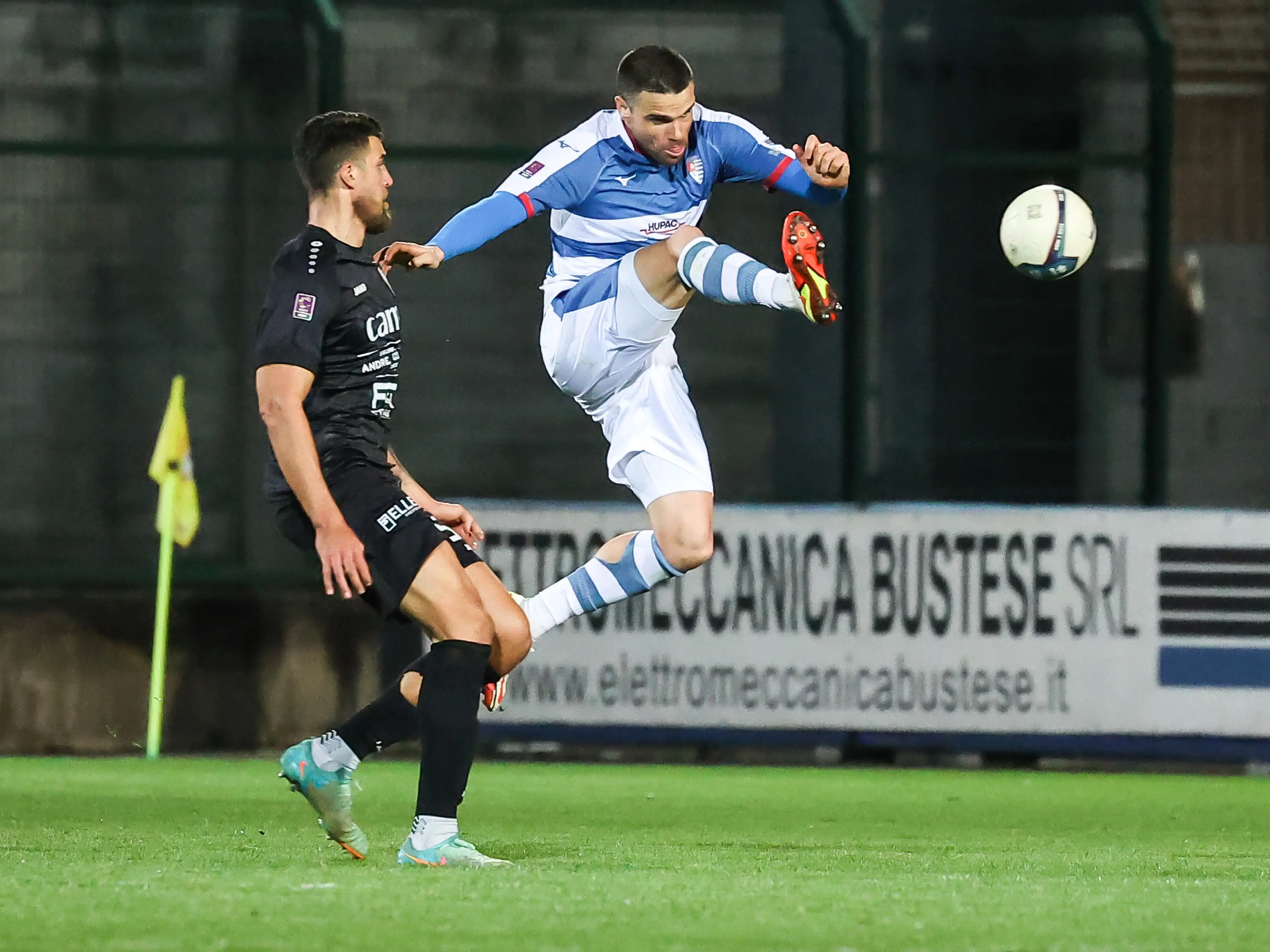 Calciomercato Cosenza, trattativa avanzata con Beretta per l’attacco. Ora Guarascio...
