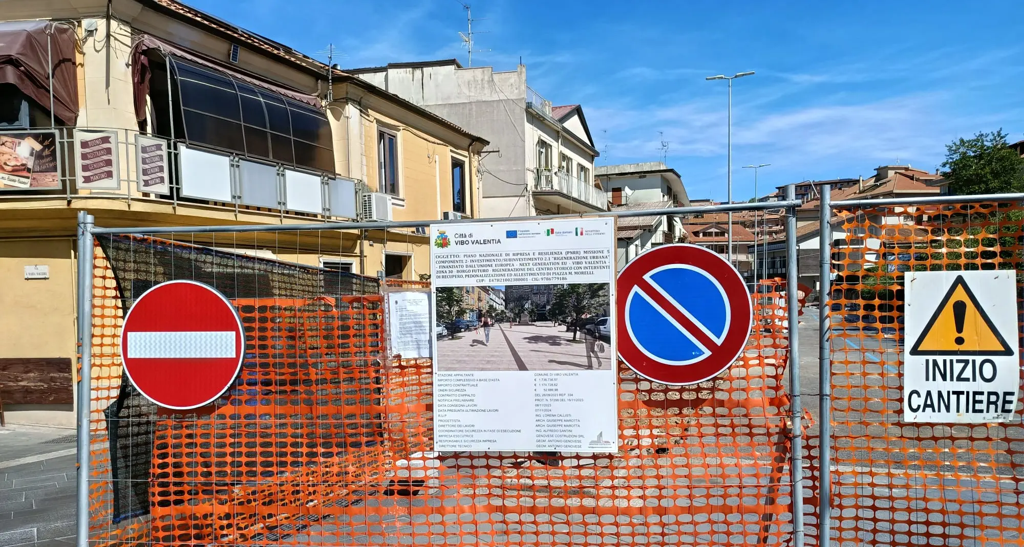 Vibo (ancora) ostaggio dei cantieri, lavori a rilento e commercianti sempre più esasperati: «Clienti spariti»