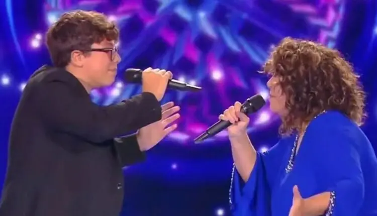 Madre e figlio infiammano il web e la tv, da Cosenza allo show “Io canto family” è un successo