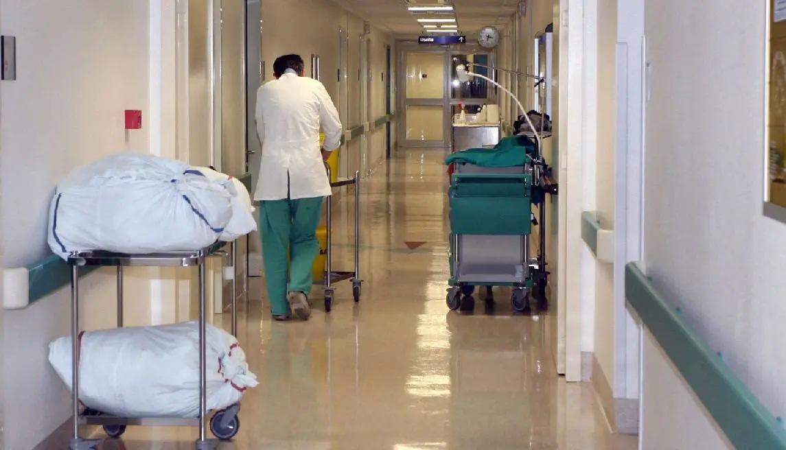Cosenza, 40enne muore in una clinica privata\n