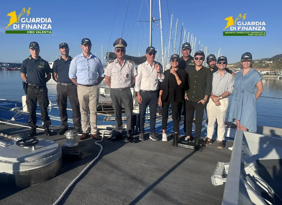 Magistrati europei in visita al Comando della Guardia di finanza di Vibo\n