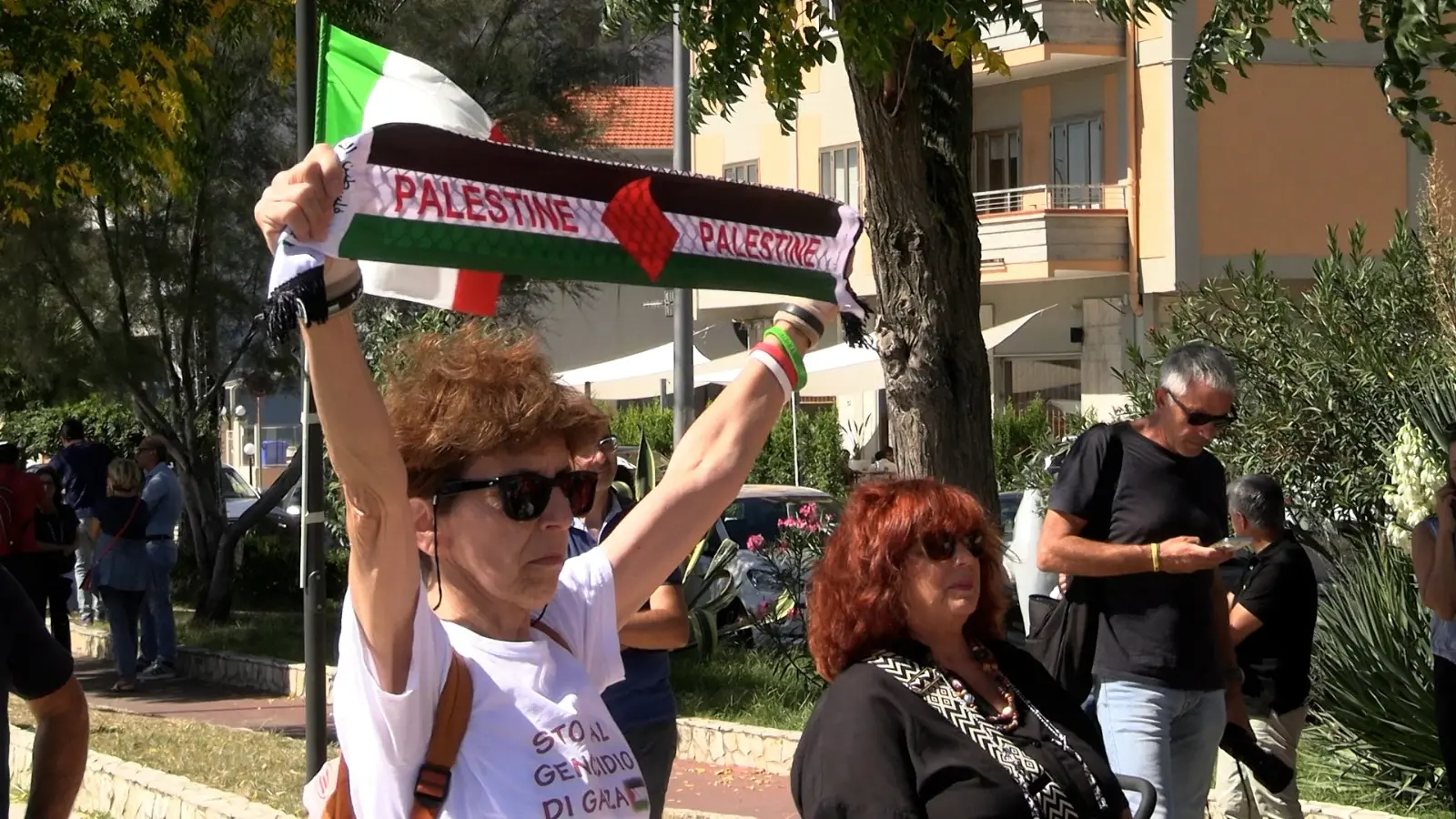 Anche a Catanzaro in piazza per Gaza: «Ogni vita umana conta, basta guerra. Italia e Europa rompano il silenzio»\n
