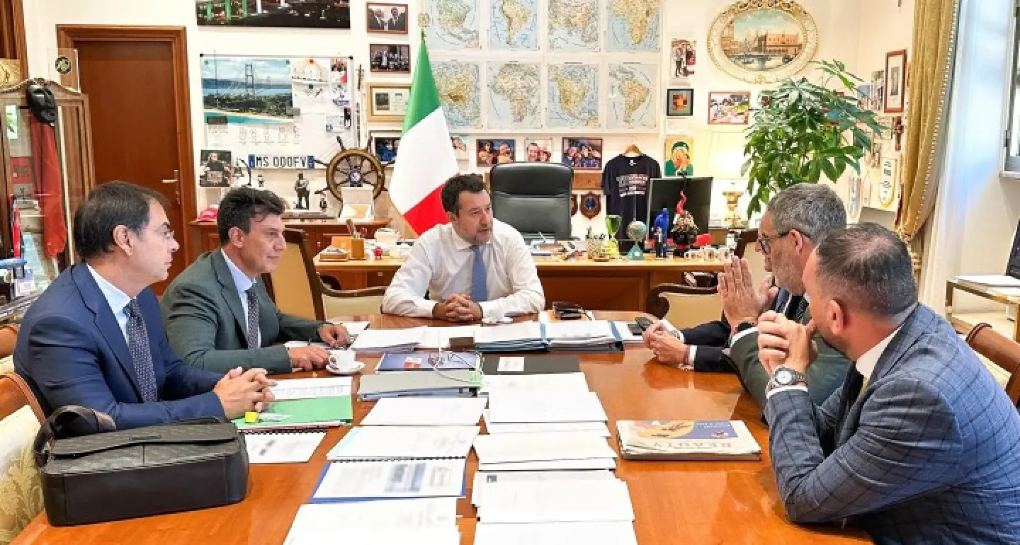 Ponte sullo Stretto, alta velocità e 106: il ministro Salvini\u00A0incontra l’Ordine degli ingegneri calabresi\n