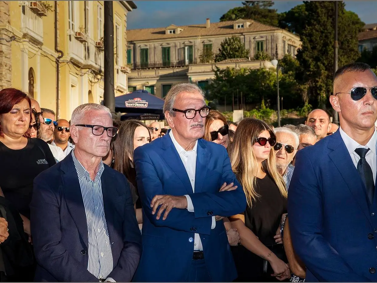 Tragedia al parco urbano di Vibo, il sindaco Romeo rompe il silenzio: «Un dolore che non supererò facilmente»