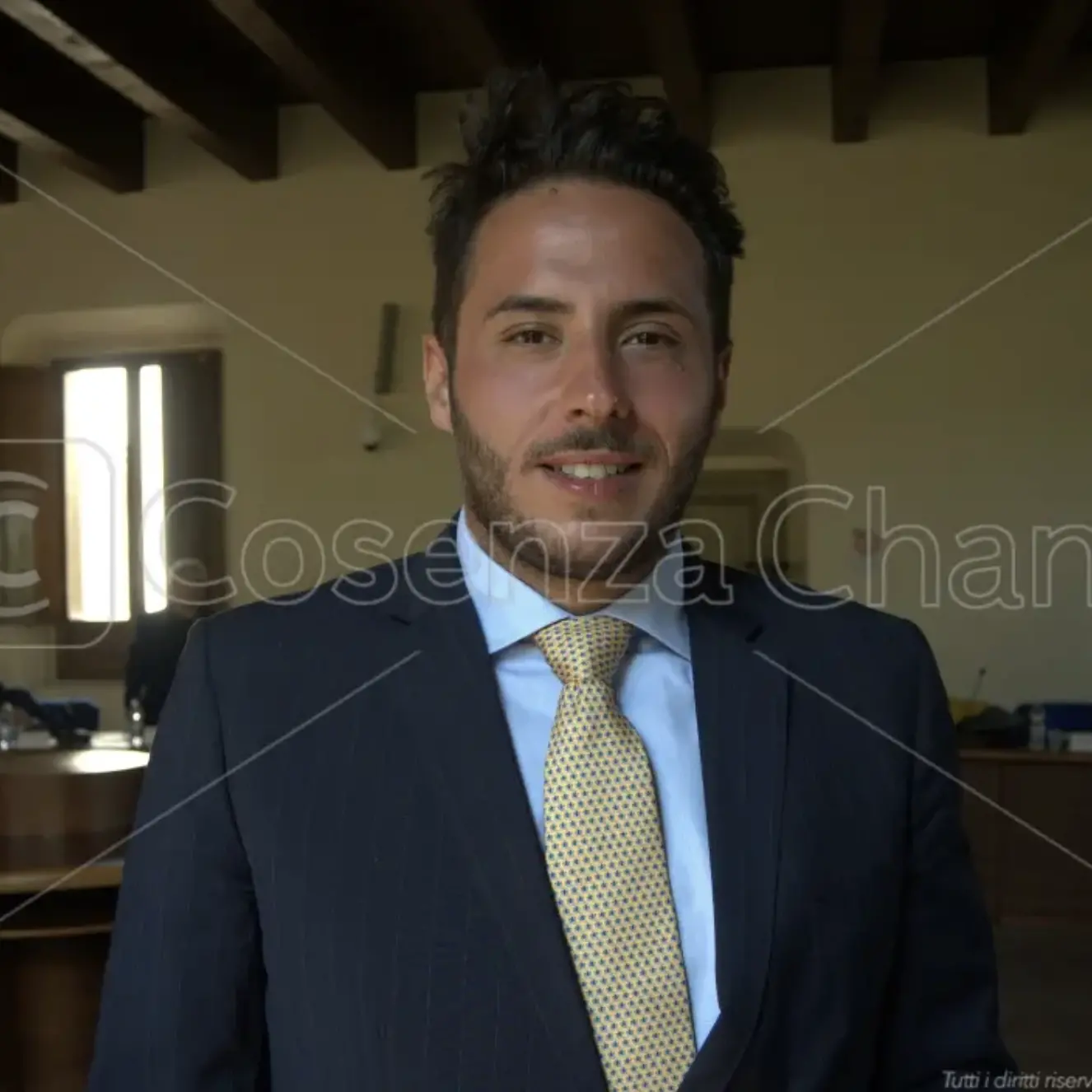 Assunzioni e polemiche ad Acri alla vigilia del voto
