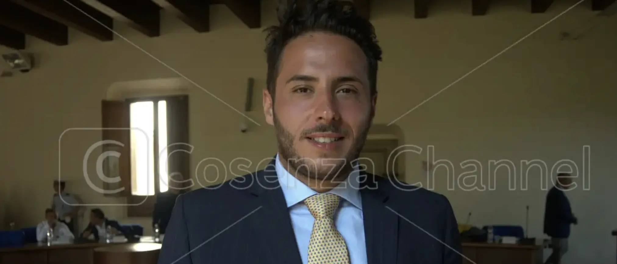 Assunzioni e polemiche ad Acri alla vigilia del voto