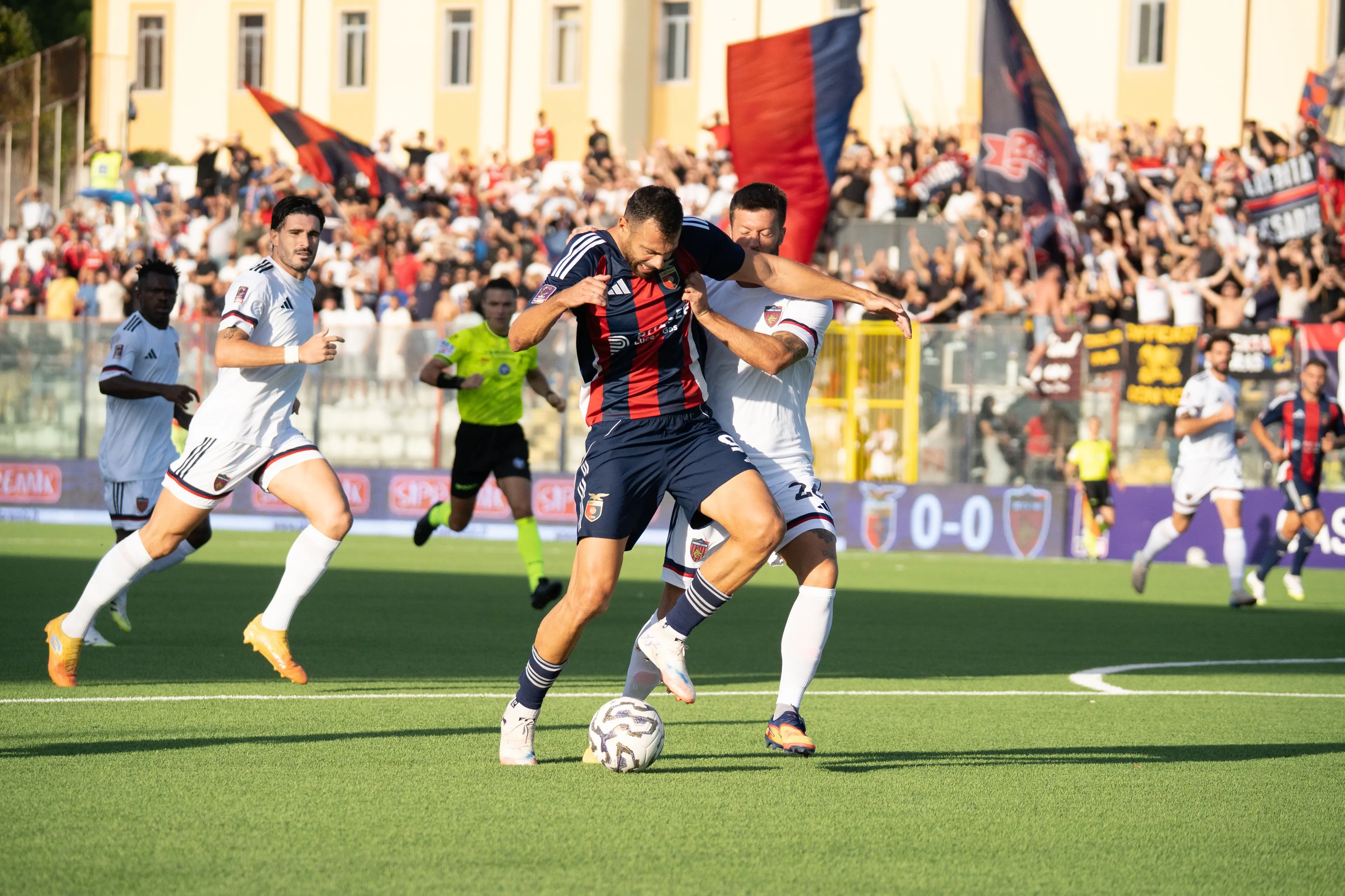 Cosenza e Casertana non si fanno (troppo) male: al “Pinto” finisce 1-1