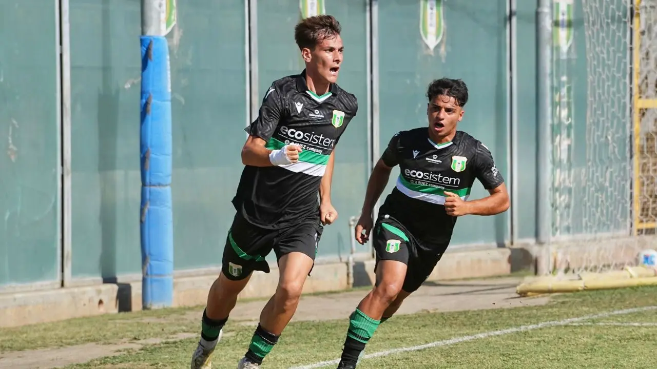 Serie D, la Vigor Lamezia torna a sorridere e schianta (3-0)\u00A0l'Enna. Foglia Manzillo: «I ragazzi sono stati straordinari»\n