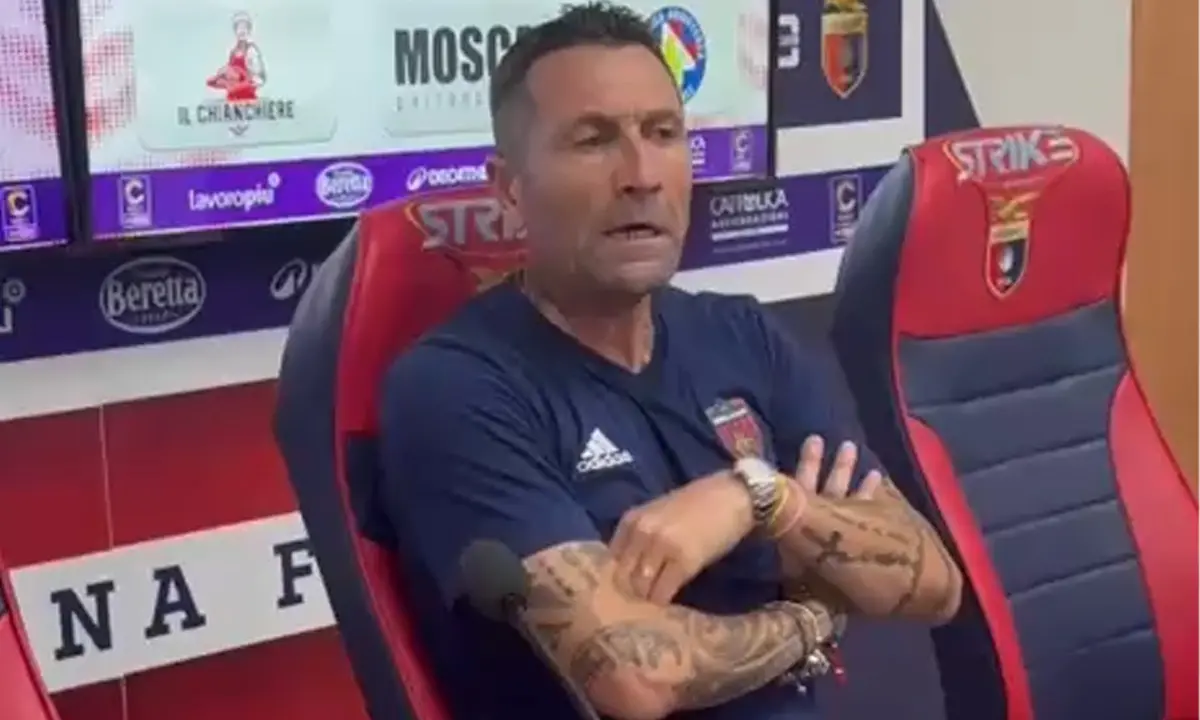 Casertana-Cosenza 1-1, Buscè: «Con i tre punti non avremmo rubato nulla. Poi quel mezzo cross...»\n