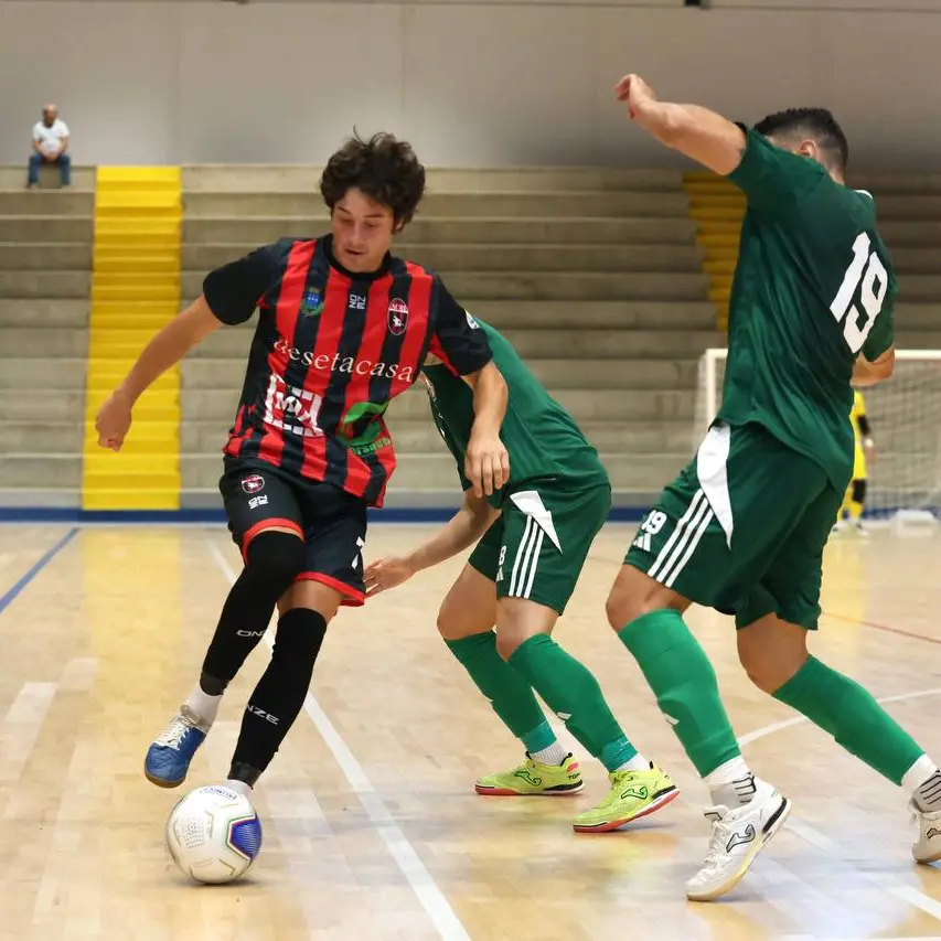 Futsal, la Pirossigeno Cosenza conquista il derby contro un ottimo Acri e va avanti in Coppa Divisione