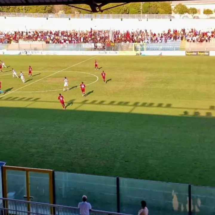 Serie D, Vibonese e Reggina non si fanno male: allo stadio Luigi Razza finisce a reti inviolate e un punto a testa in classifica\n