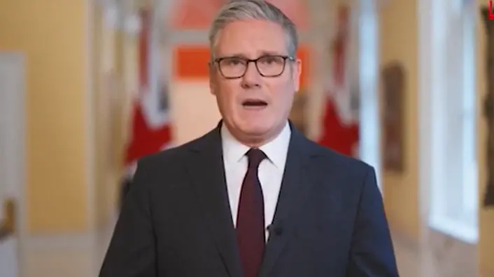 <p>L&#39;annuncio di Starmer su X</p>\\n