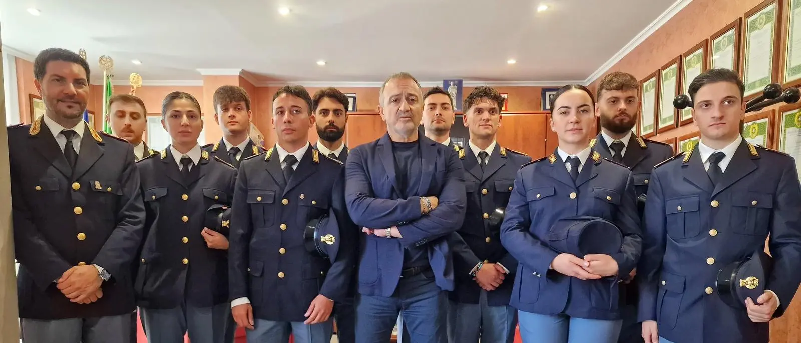 Vibo, arrivano 19 nuovi rinforzi per la Questura: più poliziotti per indagini e controllo del territorio\n