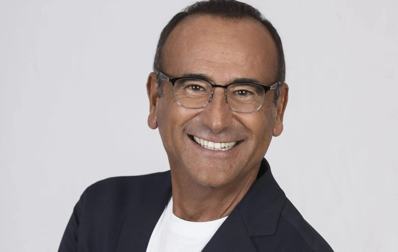 Carlo Conti prepara il suo Sanremo: Masini e Brancale nel cast, tra amicizia e scaramanzia\n