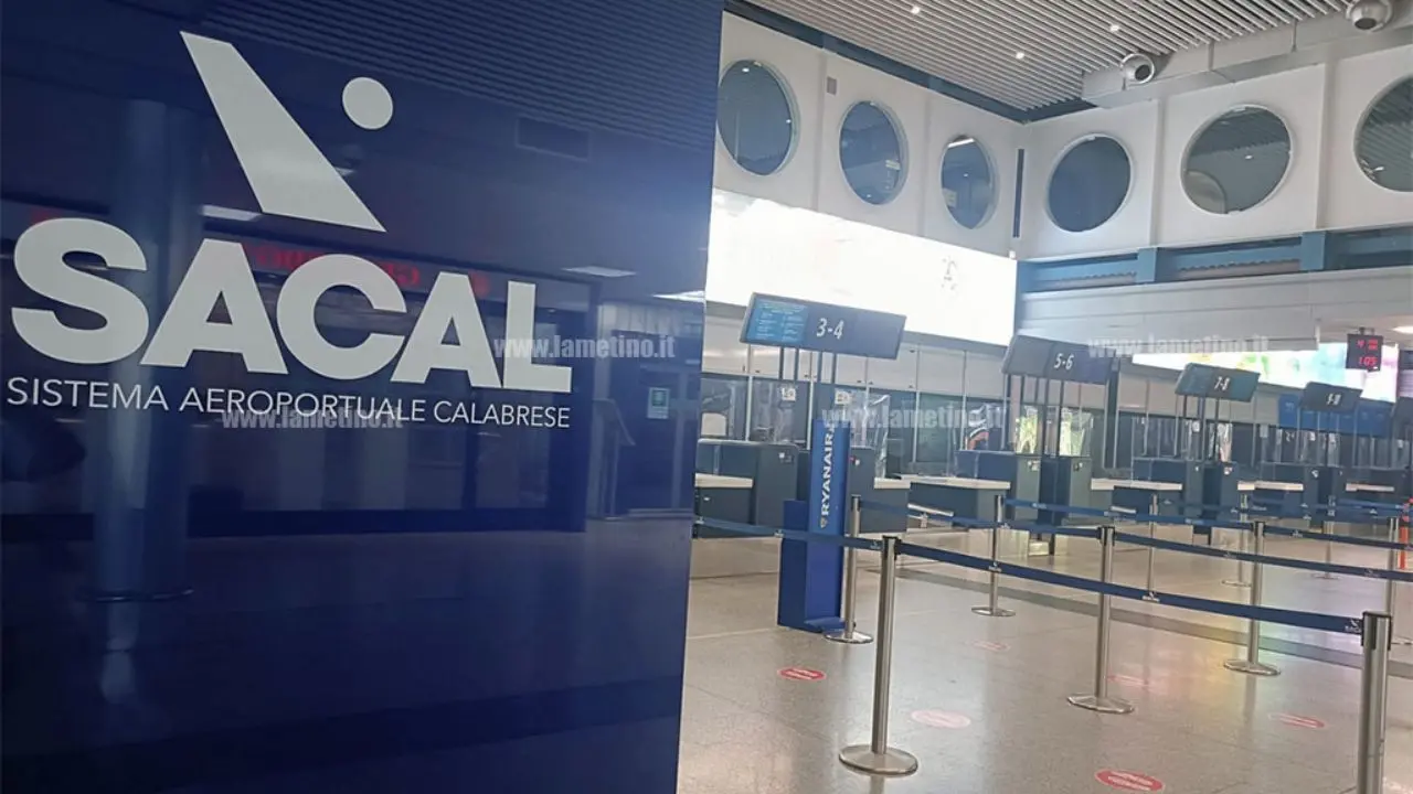 Aeroporti Calabria, Sacal assicura: «Nessun impatto sui voli programmati»\n
