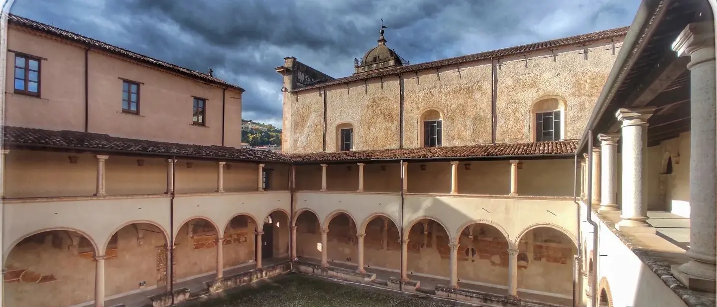 Cosenza su carta: l’Archivio di Stato apre la mostra sulle architetture del ‘900