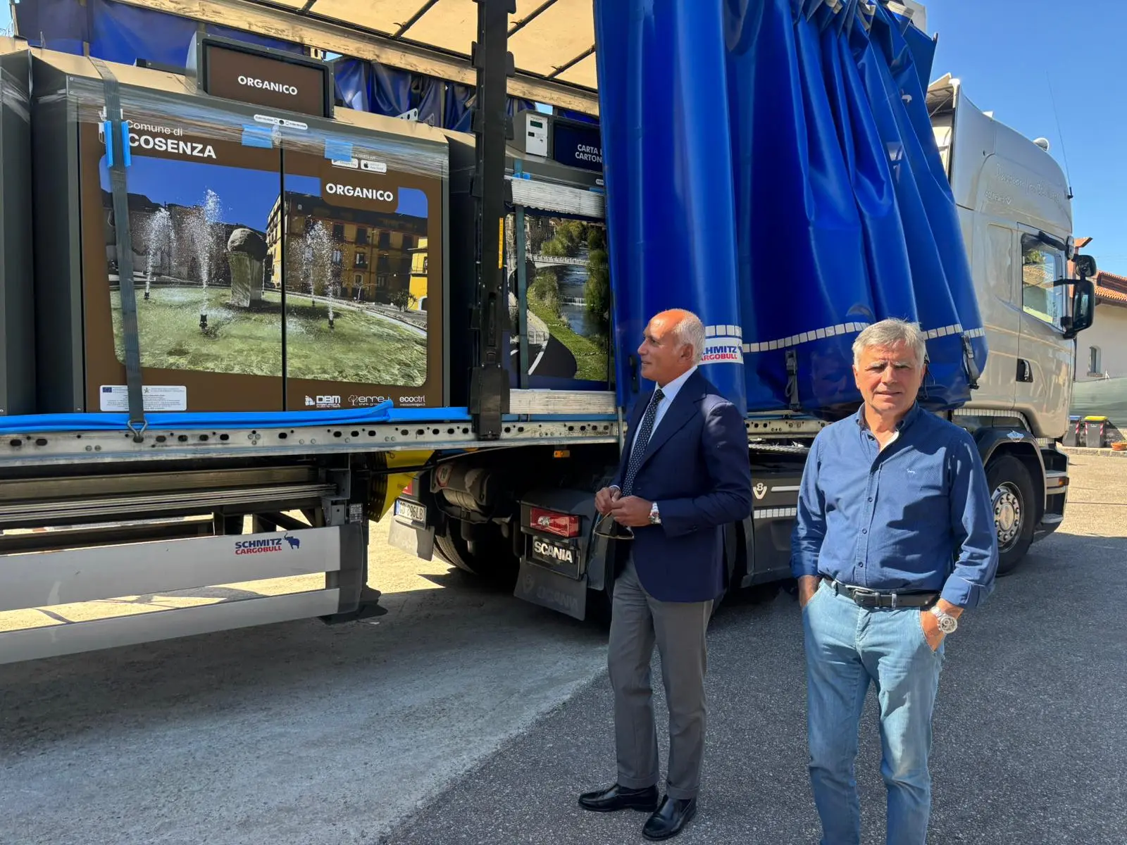A Cosenza le nuove eco isole: tecnologia e sostenibilità al servizio dei cittadini