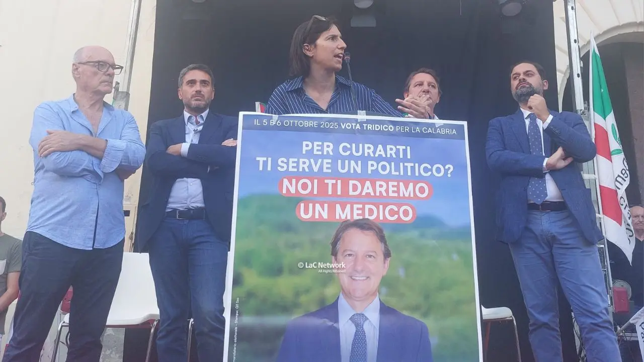 L\\'intervento di Elly Schlein a Lamezia Terme