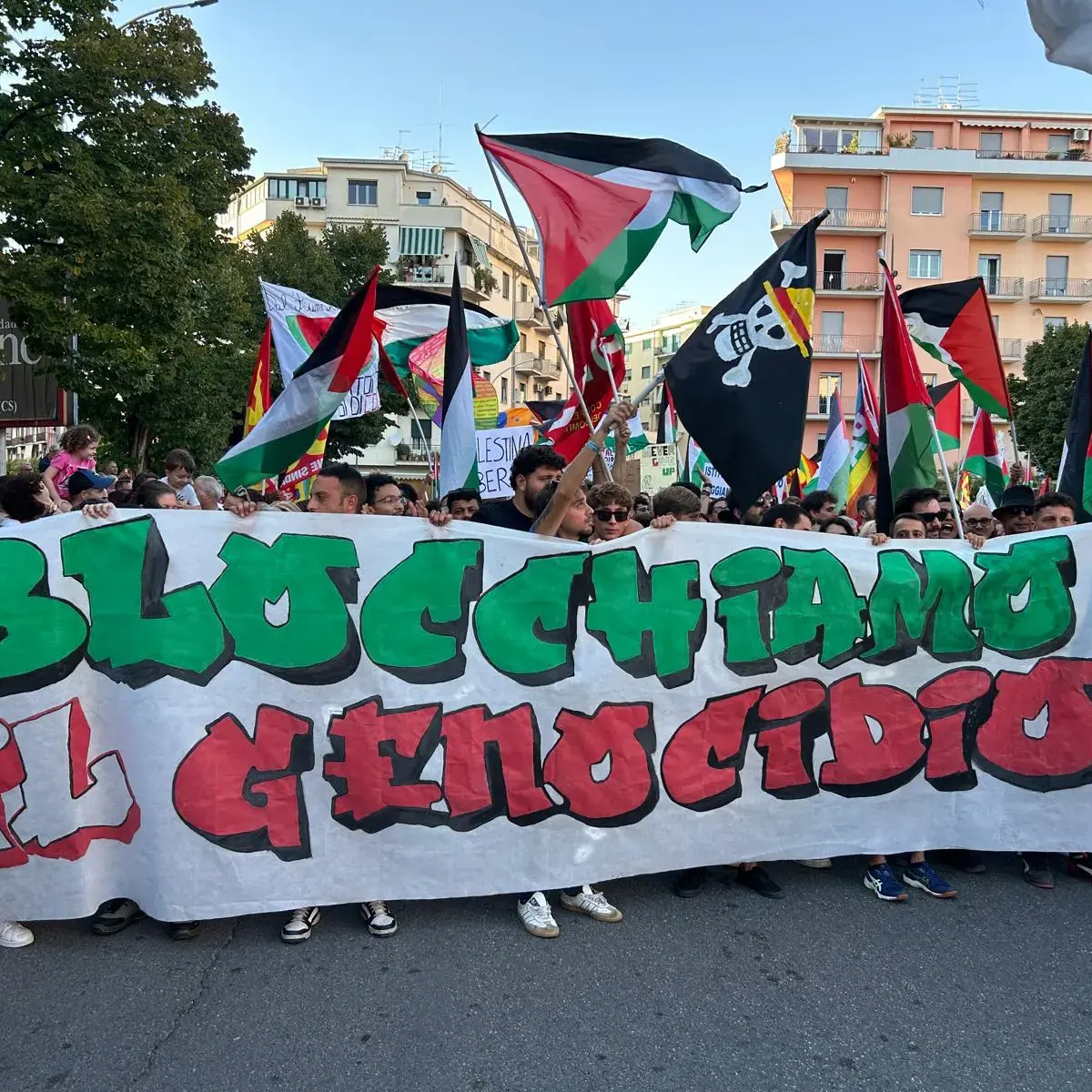 22 settembre 2025: l’Italia si ferma, la piazza vince sul silenzio della politica\n
