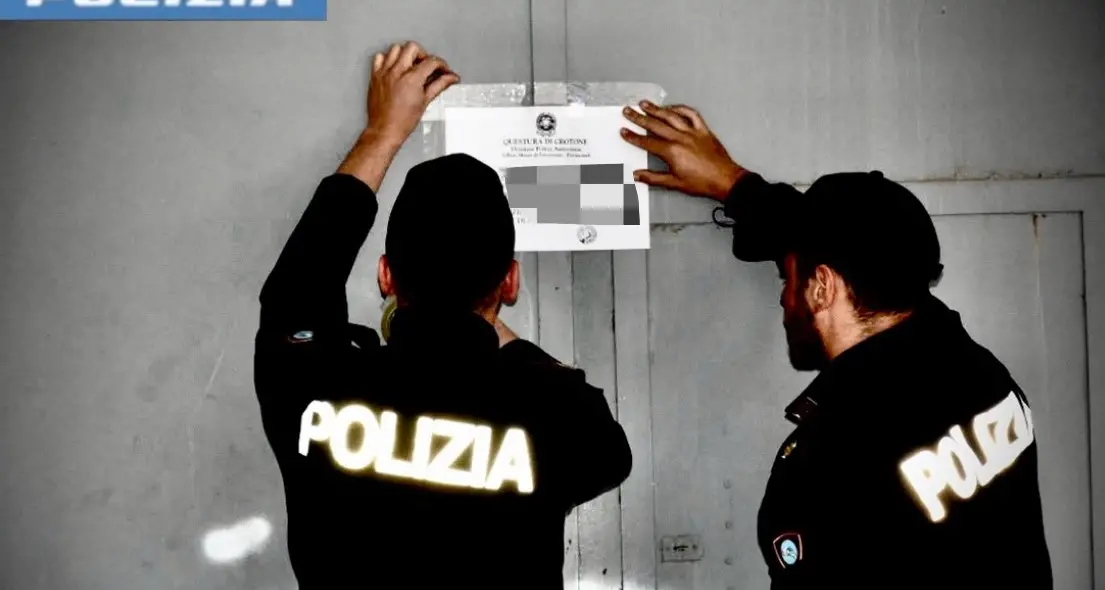 Crotone, sono quattro gli arresti per scommesse sportive illegali: la rete operava per conto di allibratori esteri\n