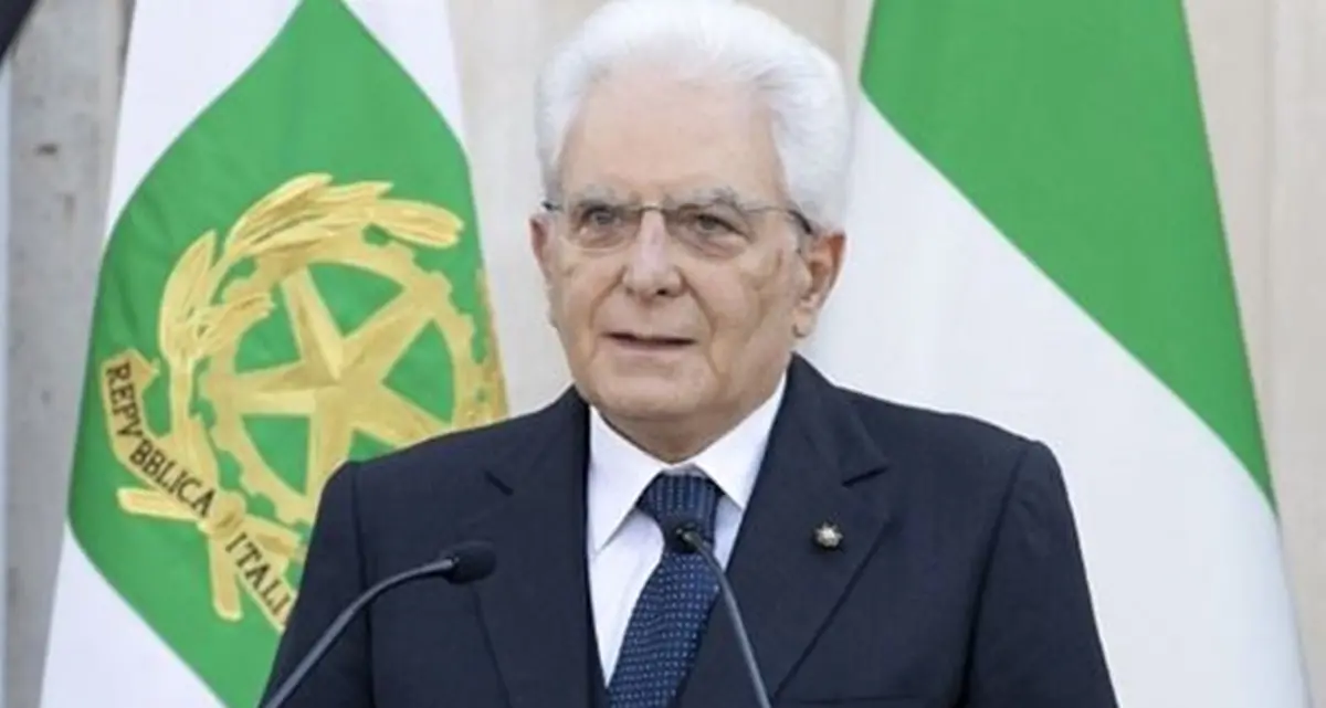 «Uccidere i giornalisti è uccidere le nostre libertà»: Mattarella a Napoli ricorda Giancarlo Siani e parla ai giovani\n