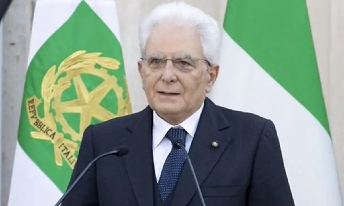 «Uccidere i giornalisti è uccidere le nostre libertà»: Mattarella a Napoli ricorda Giancarlo Siani e parla ai giovani\n