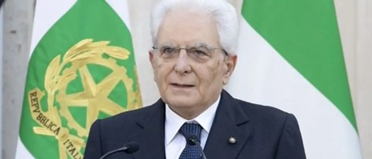 «Uccidere i giornalisti è uccidere le nostre libertà»: Mattarella a Napoli ricorda Giancarlo Siani e parla ai giovani\n