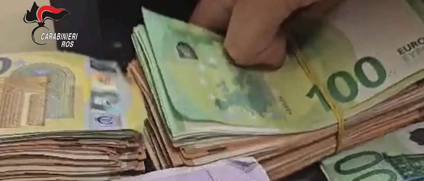 ‘Ndrangheta, il boss Piromalli truccava le aste per riprendersi i beni confiscati: ecco i NOMI degli arrestati\n