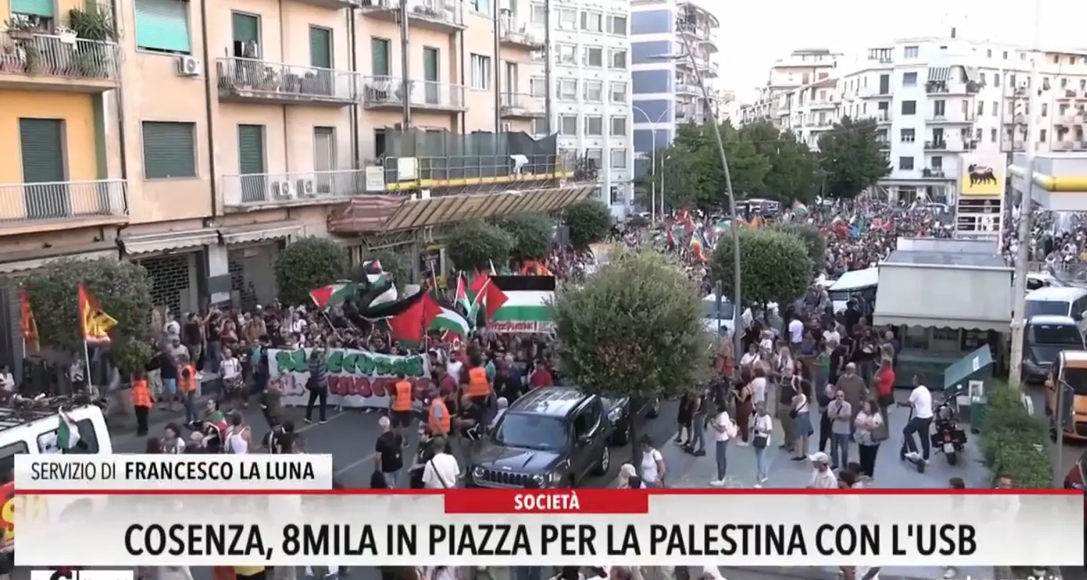 Cosenza, 8mila in piazza per la Palestina con l'Usb