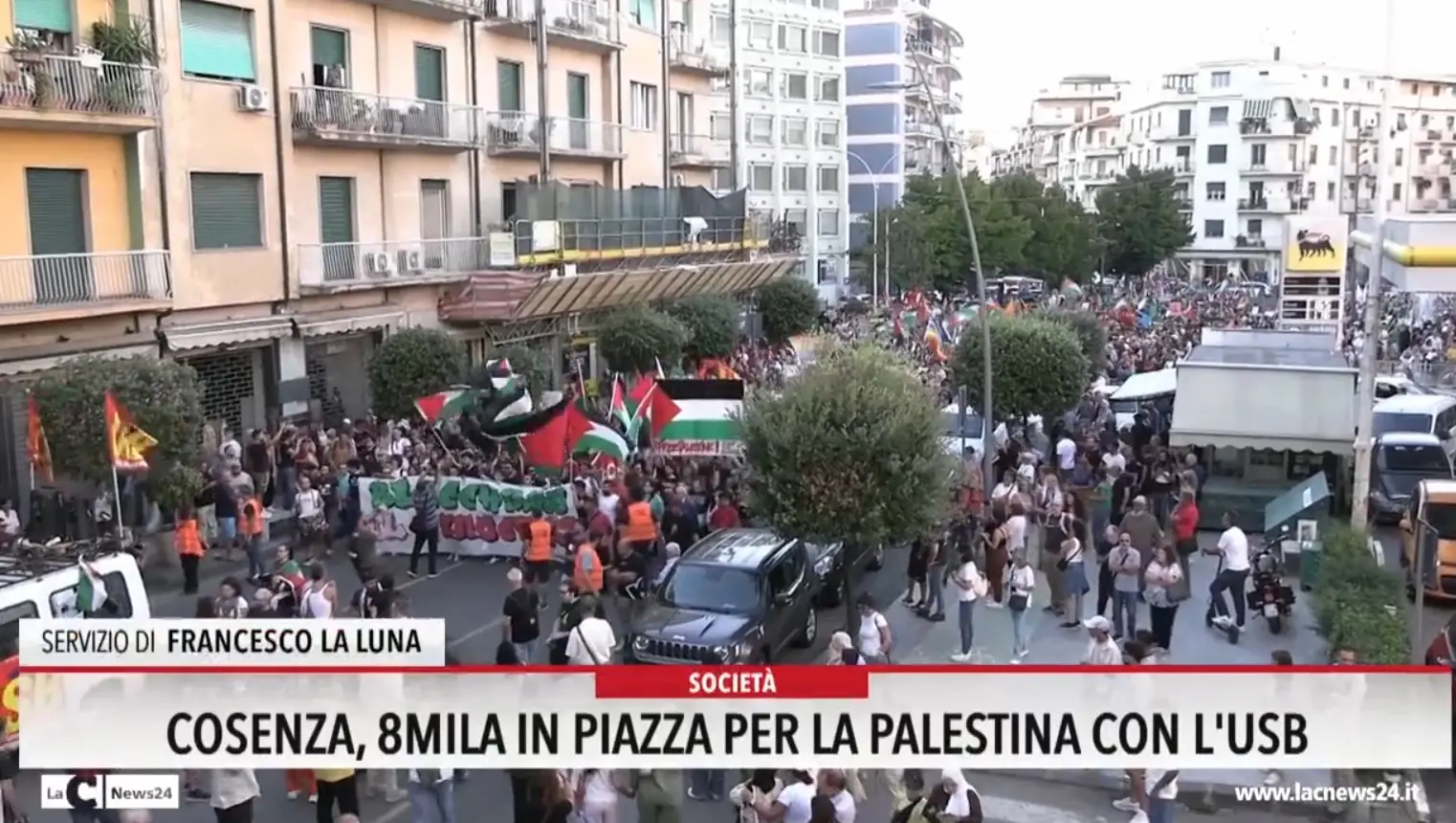 Cosenza, 8mila in piazza per la Palestina con l'Usb