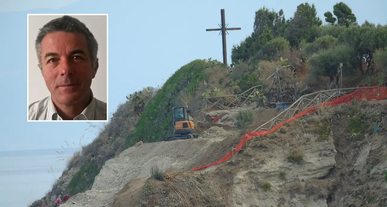 Una ruspa sull’Isola (fragilissima) di Tropea per i lavori di messa in sicurezza. Ietto (Unical): «Fermate questo scempio» –\u00A0VIDEO\n