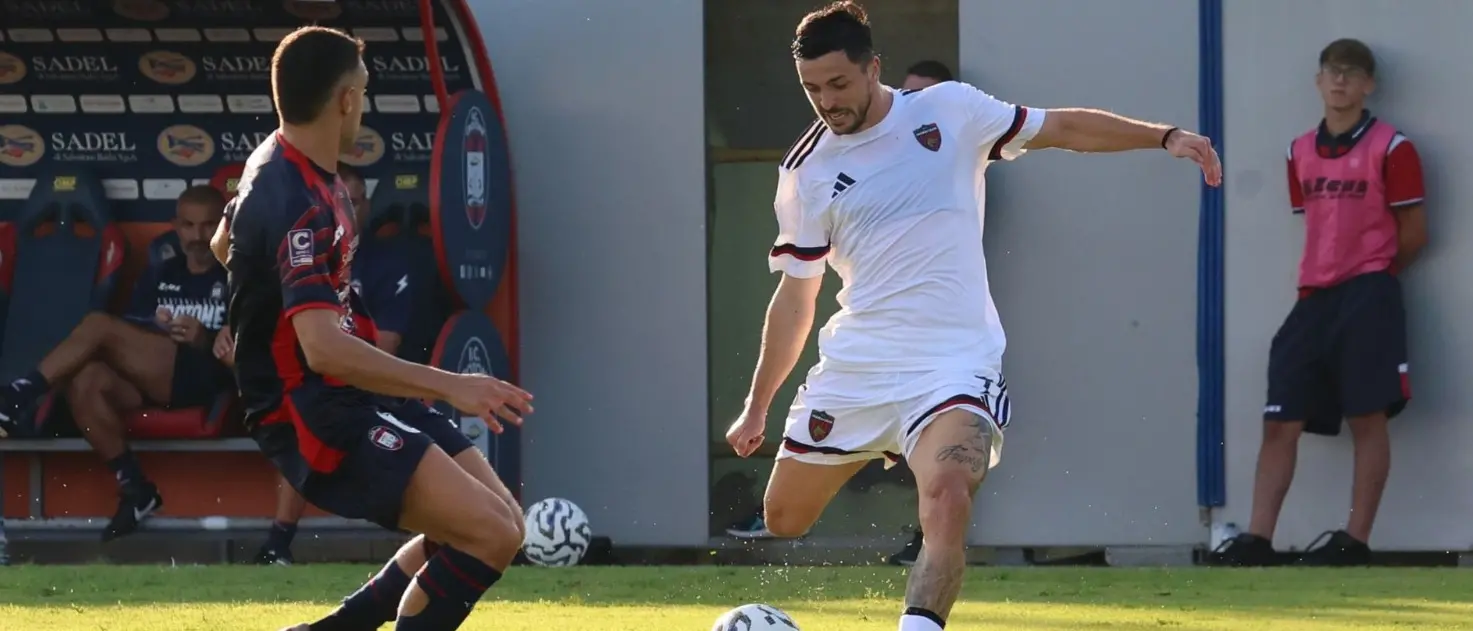 Cosenza, scelte praticamente obbligate: possibile un solo cambio